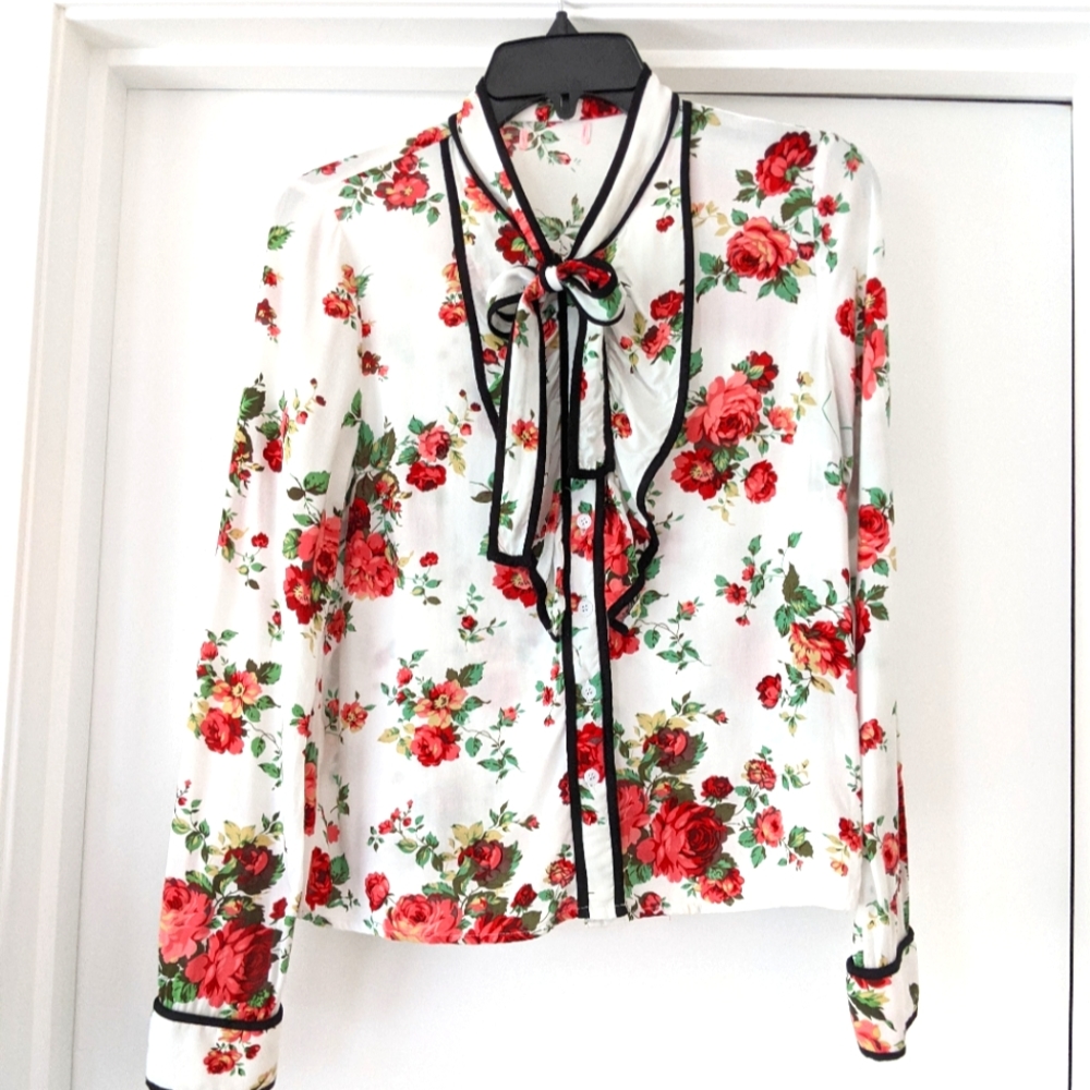 Floral blouse